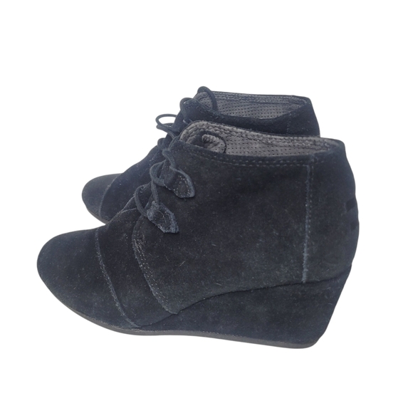 Toms Black Suede Wedge Bootie 8.5 - Picture 6 of 6